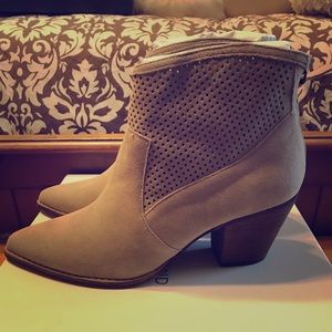 Treasure & Bond Taupe Suede Booties